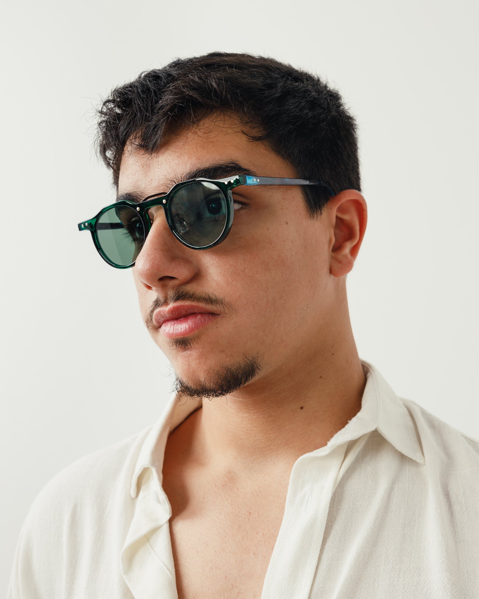 Verde deep green sunglasses by Chocka Egypt