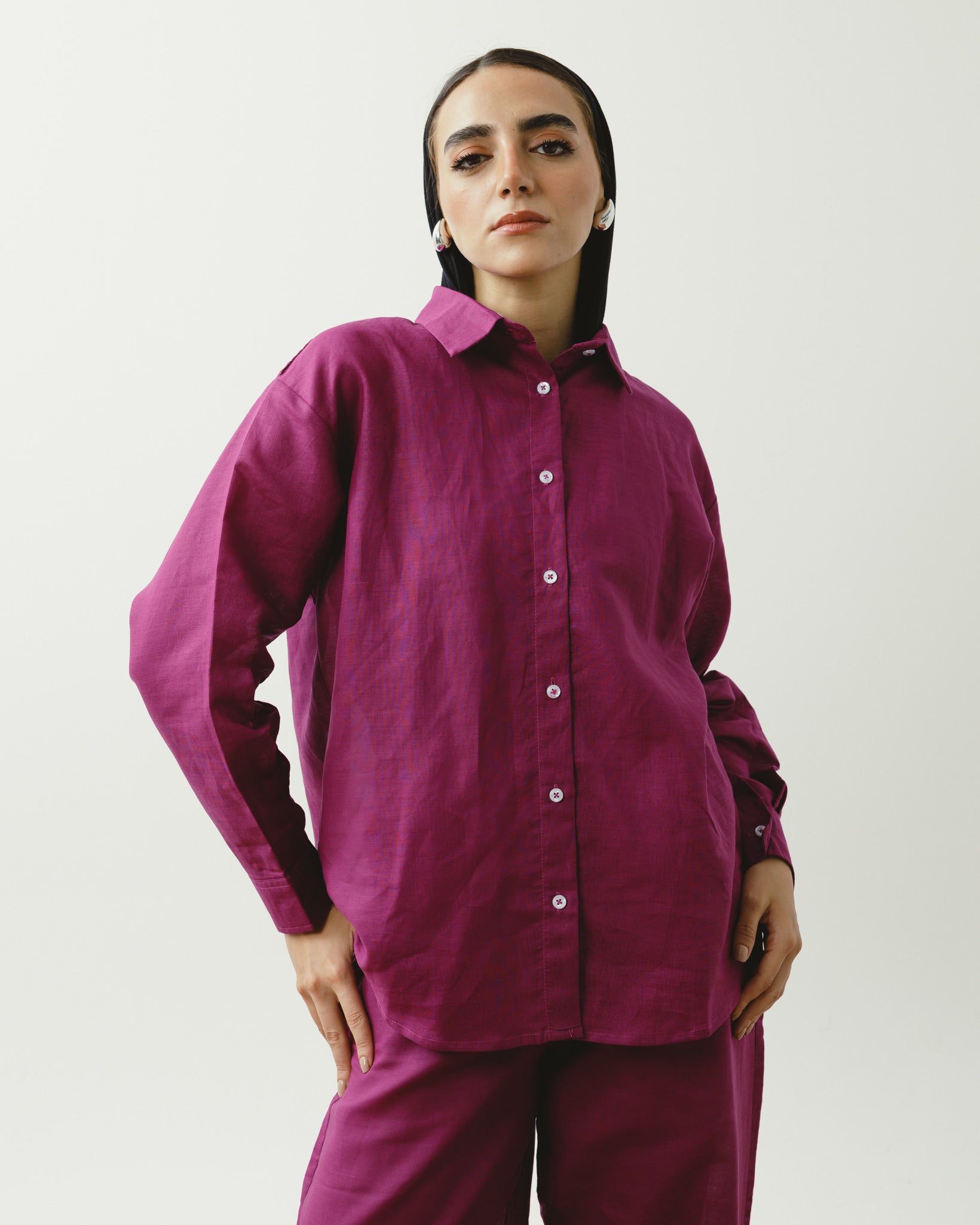 Women's burgundy linen shirt on model, Chocka Egypt