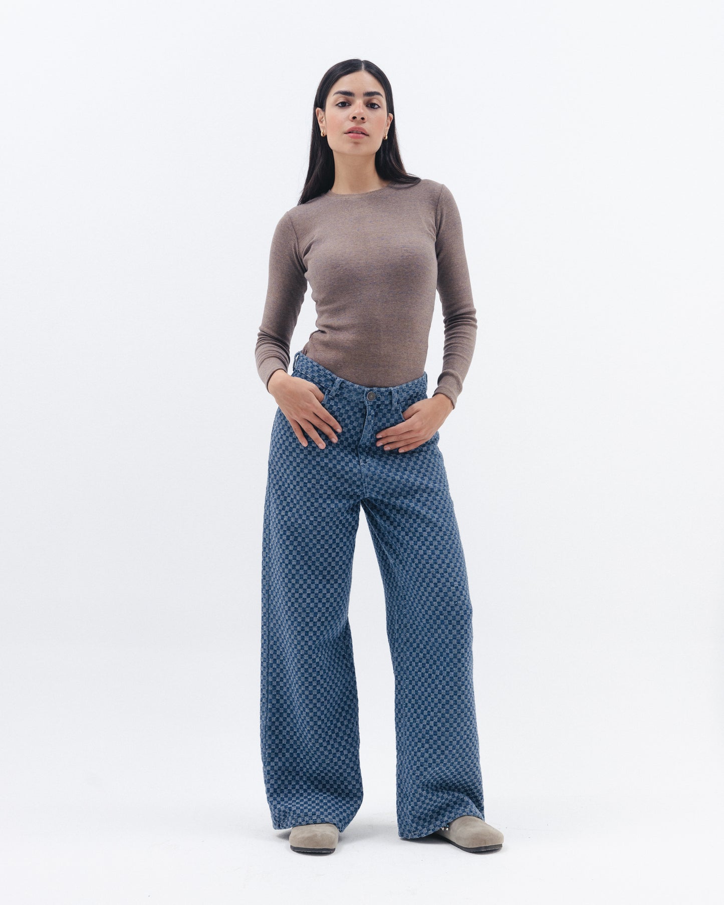 Women's mocha ribbed long sleeve top on model, Chocka Egypt