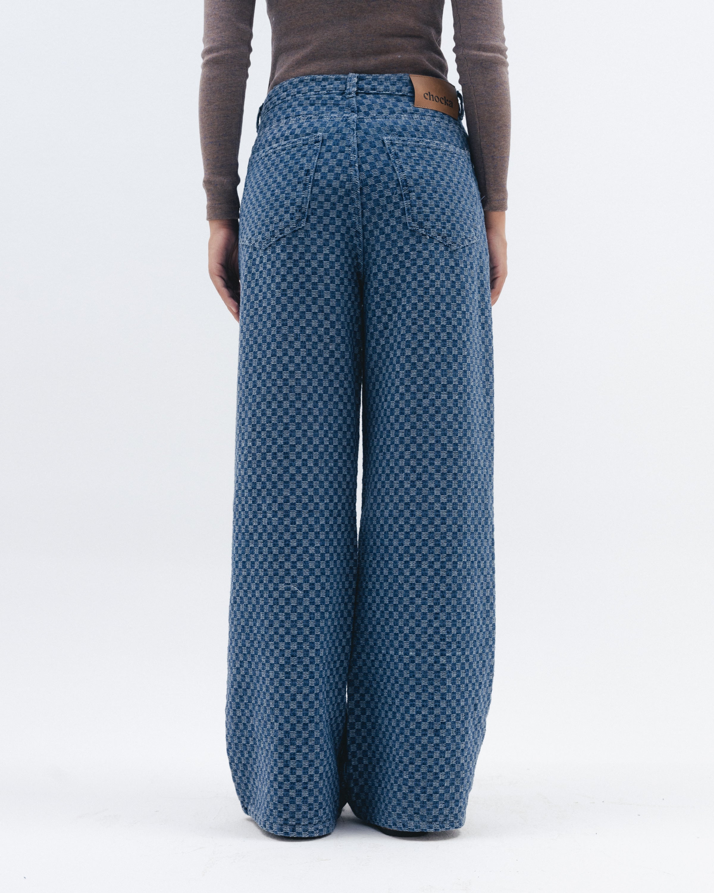 Chocka women's Chess jeans styled outfit
