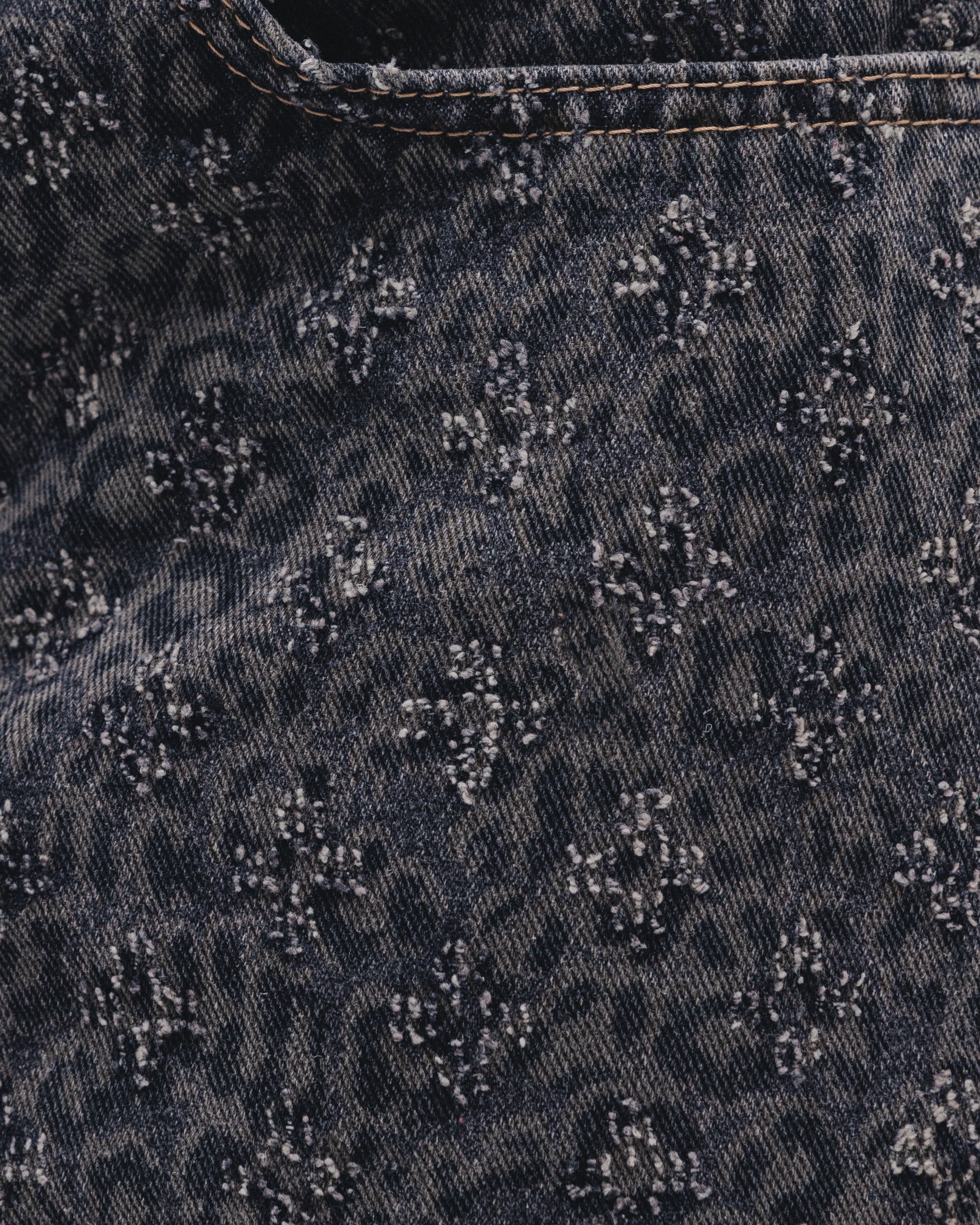 Chocka women's cheetah print jeans, breathable everyday style