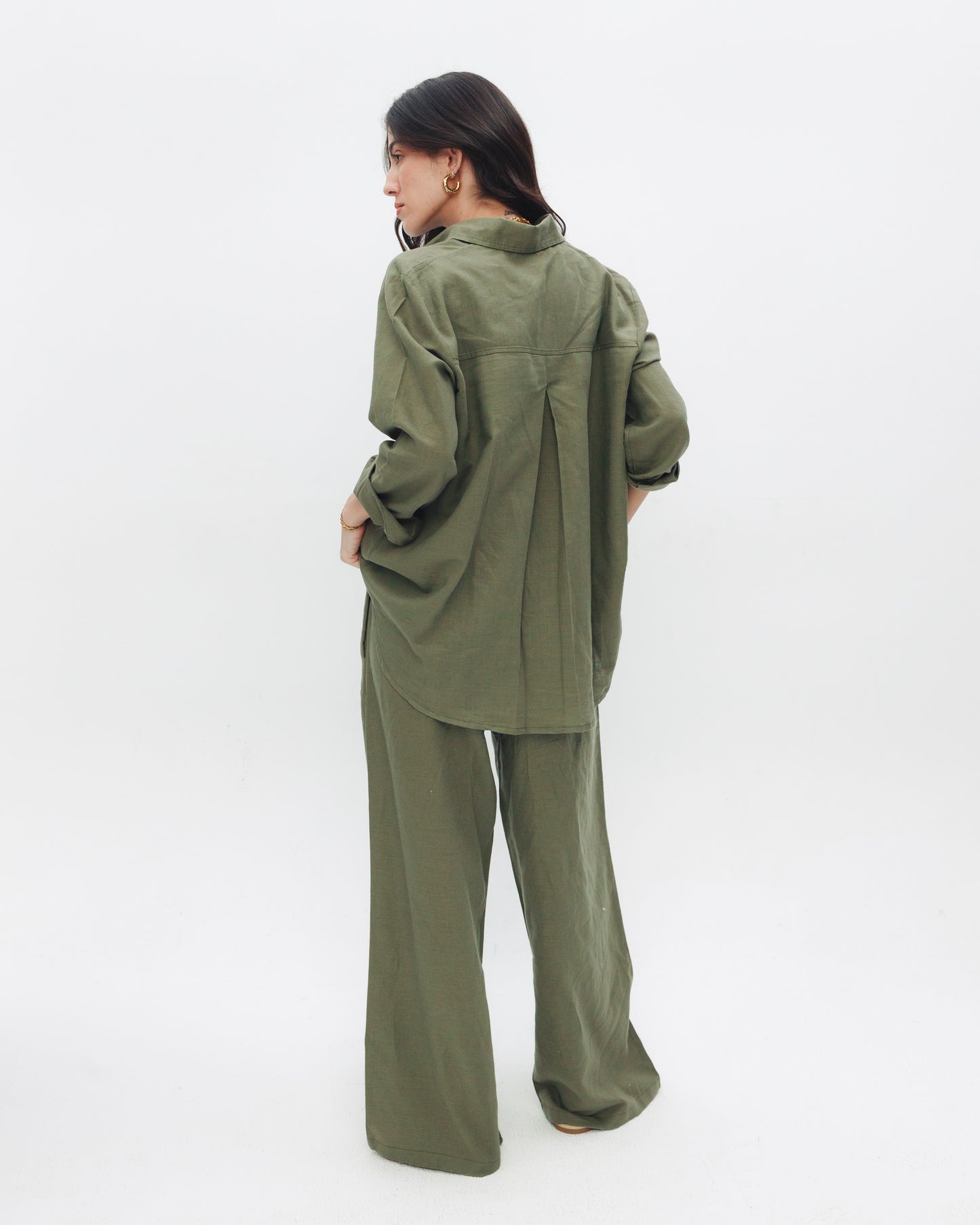 Women's olive linen pants on model, Chocka Egypt