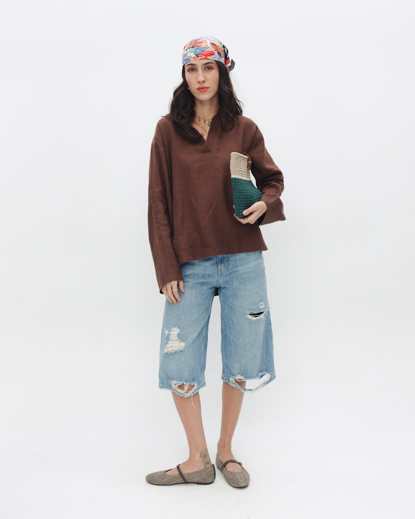 The Linen Blouse — Brown