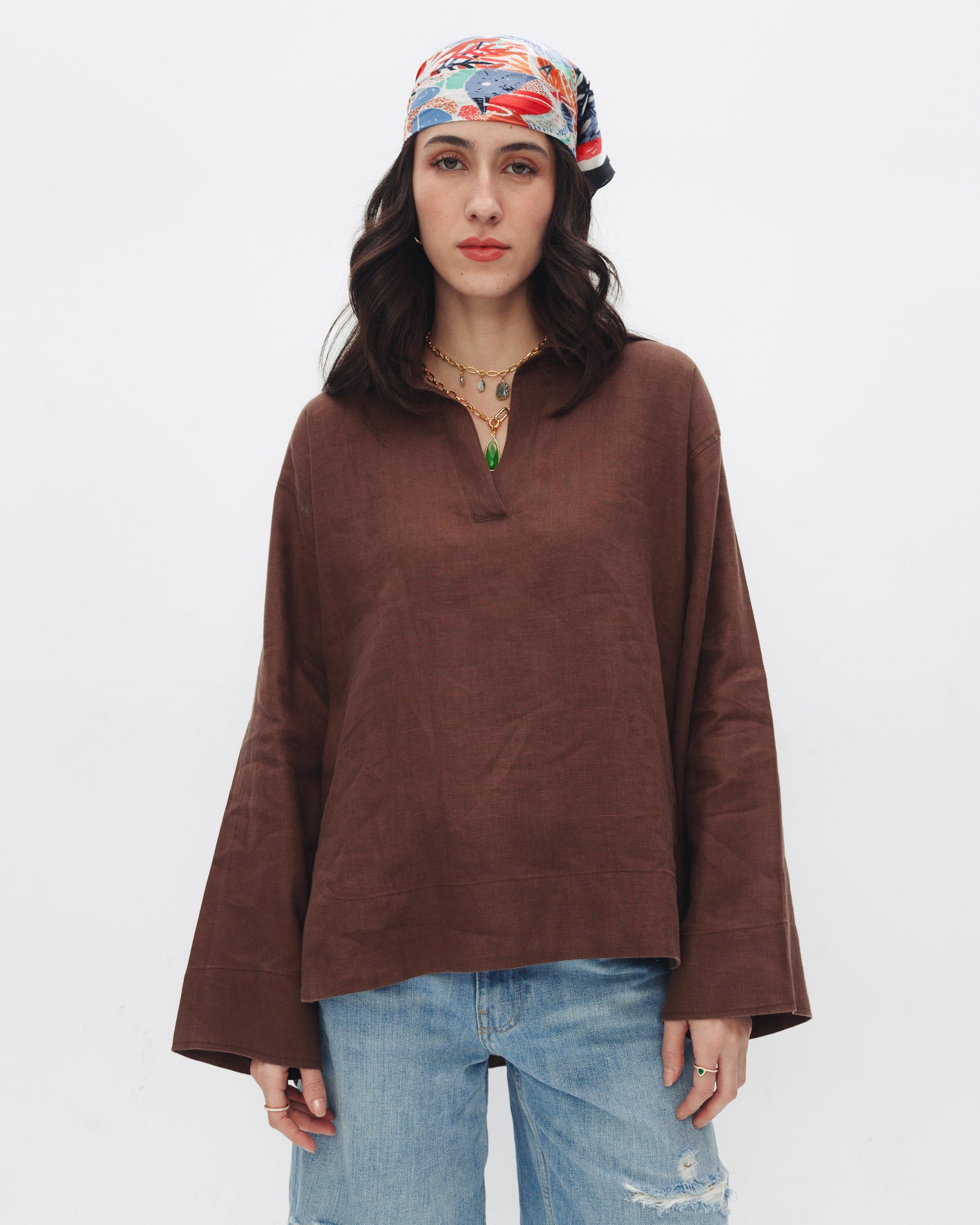 The Linen Blouse — Brown