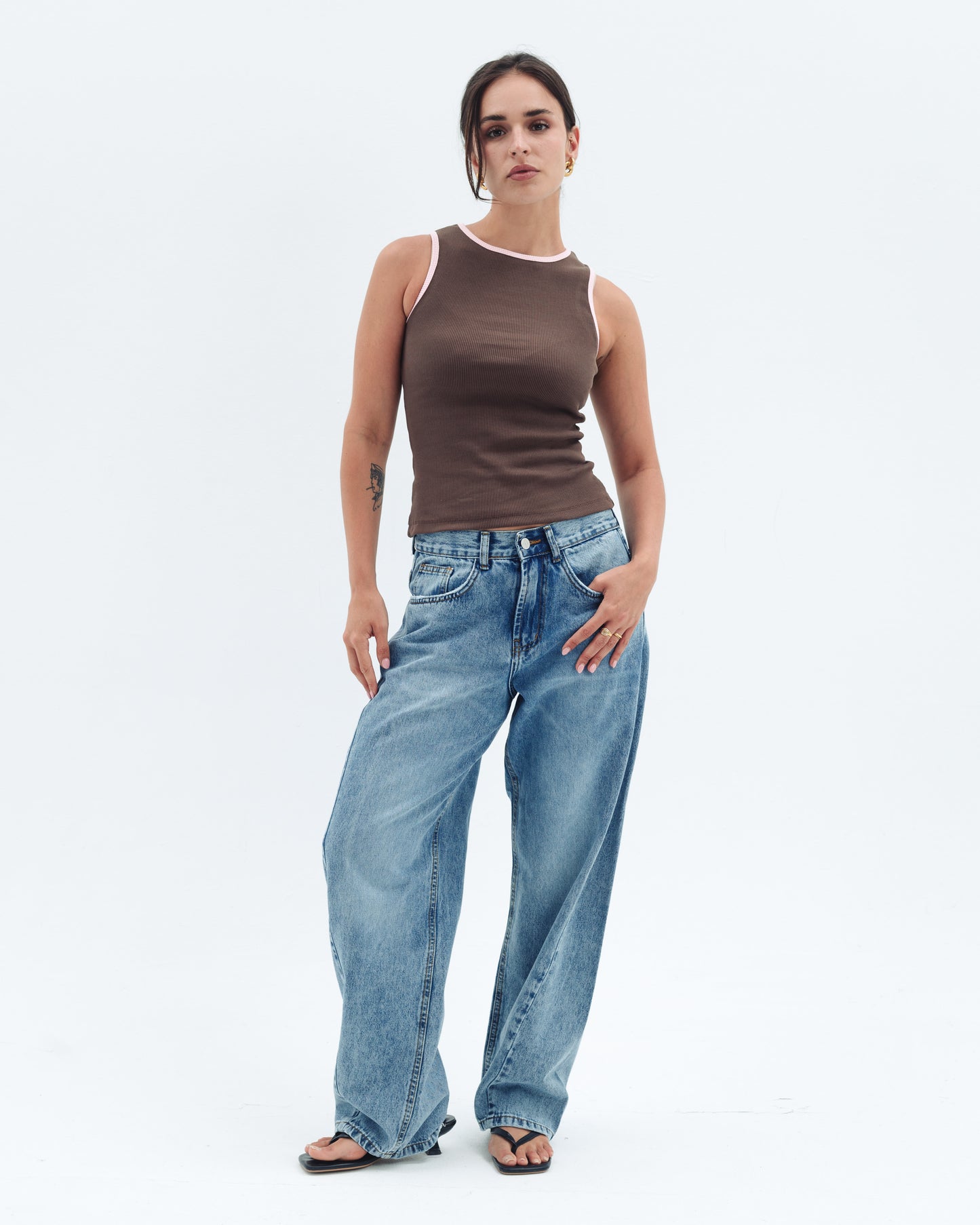 Brown x Pink Contrast Crewneck Top Basic