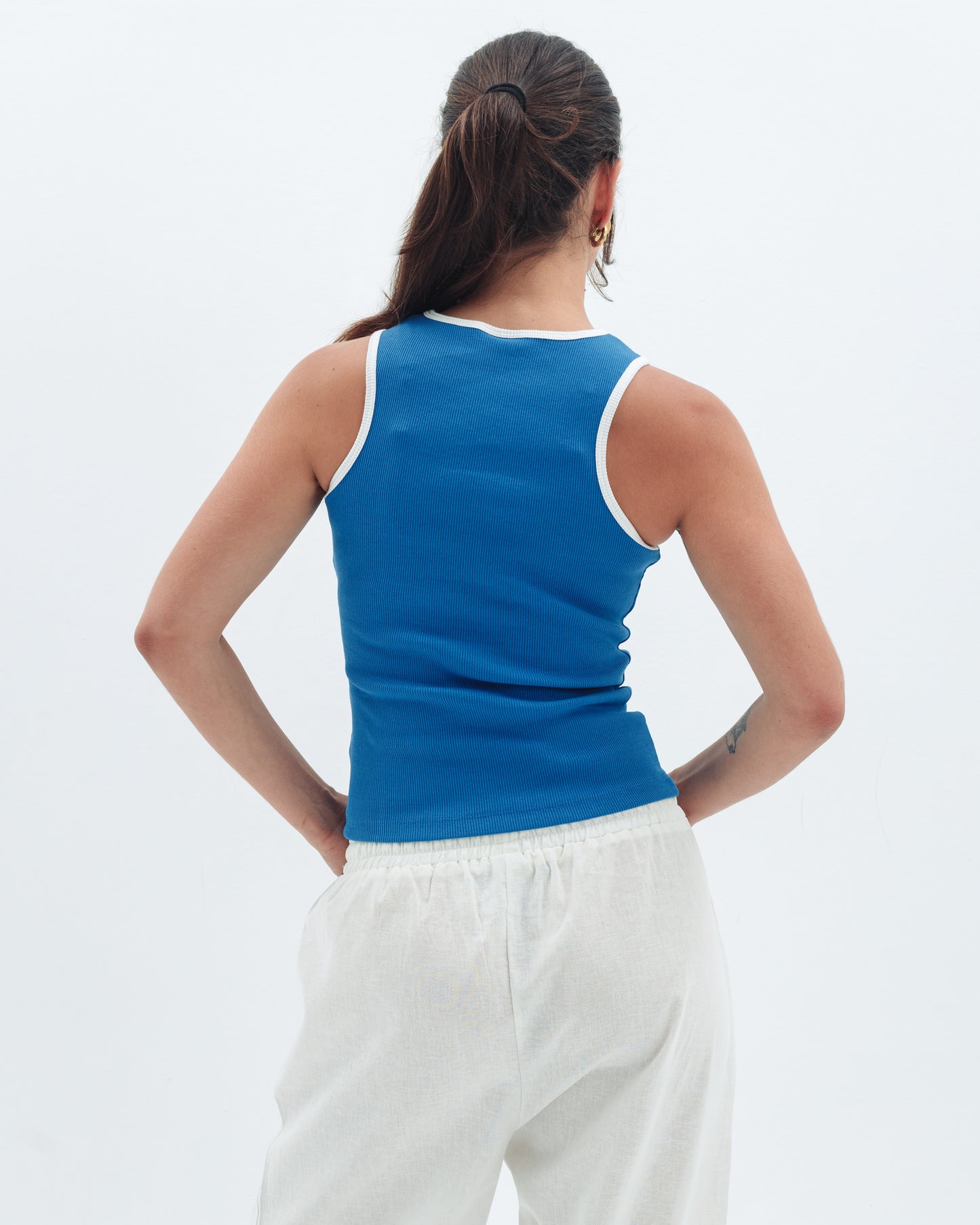 Blue x White Contrast Crewneck Top Basic