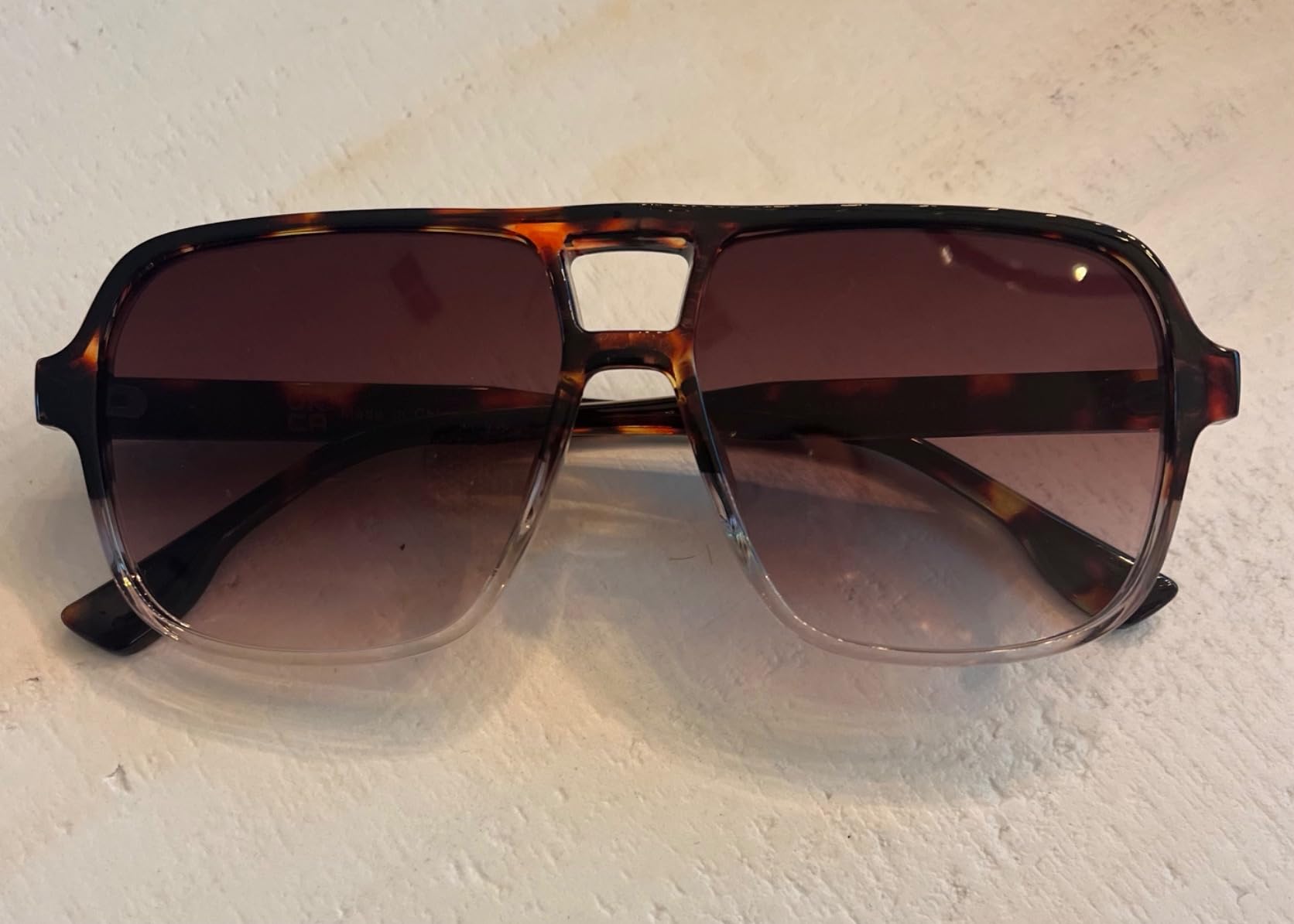 Chocka Classic Retro aviator sunglasses, frame view