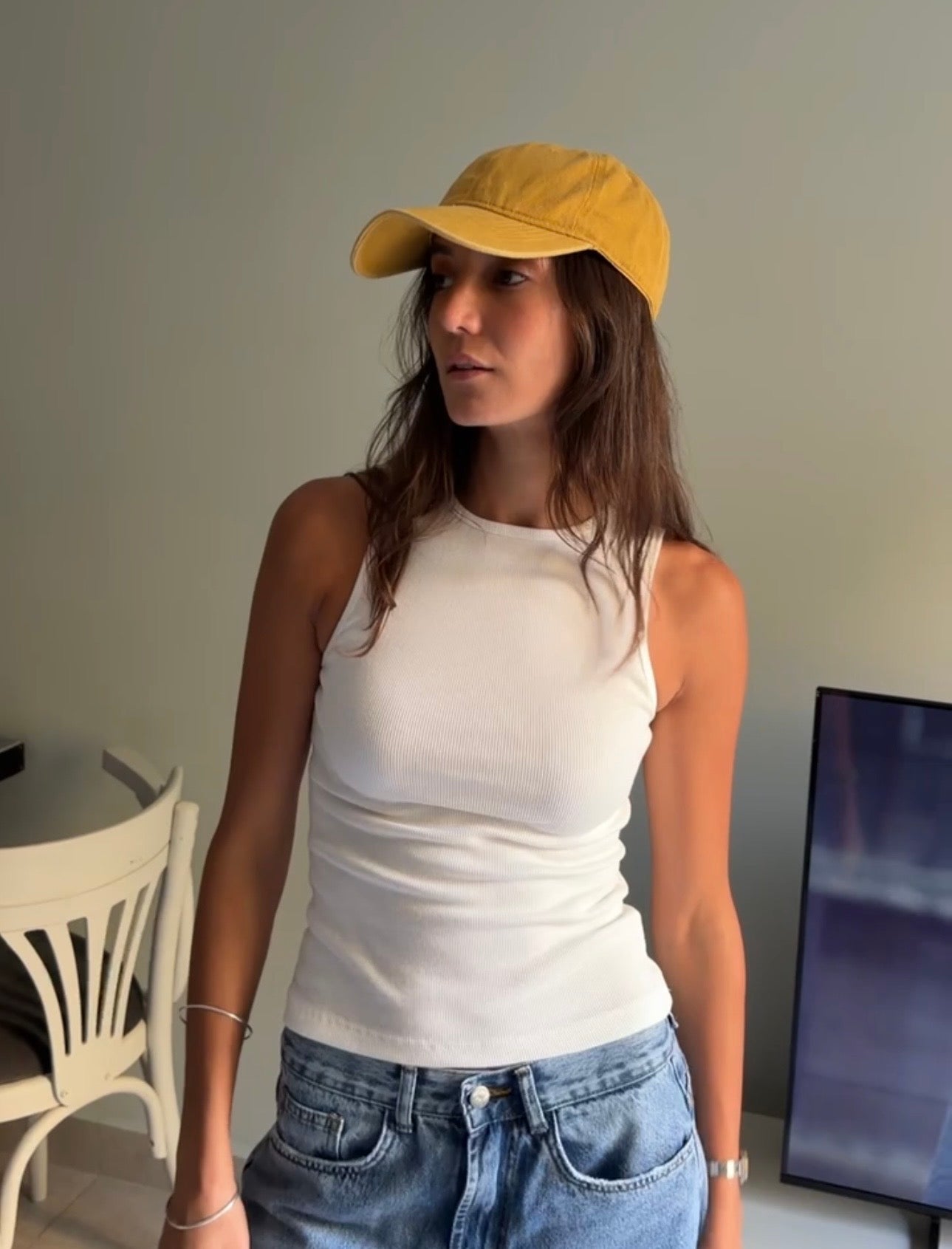 White Crewneck Top Basic