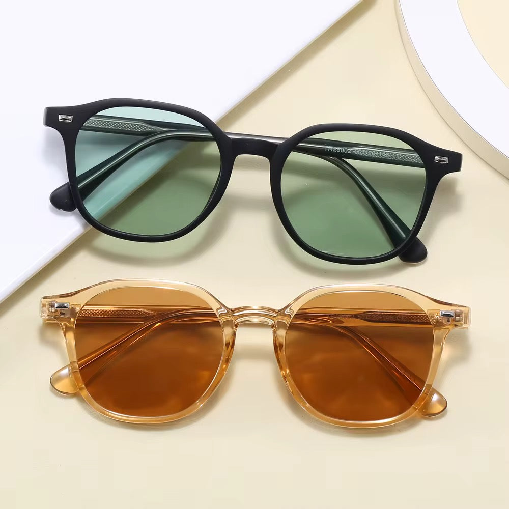 Chocka Golden Hour sunglasses lens detail